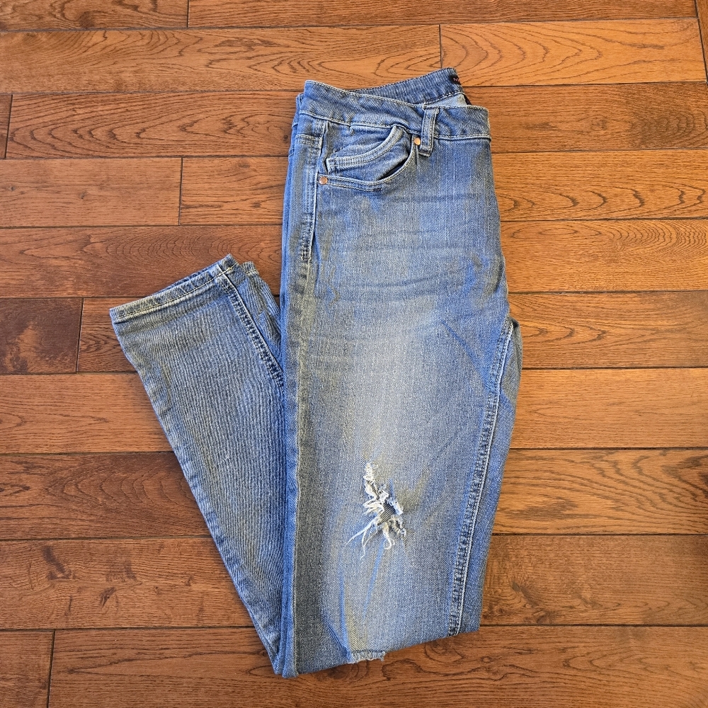 💫 5/$15: Material Girl Cotton Blue Jeans in Women's Size 5